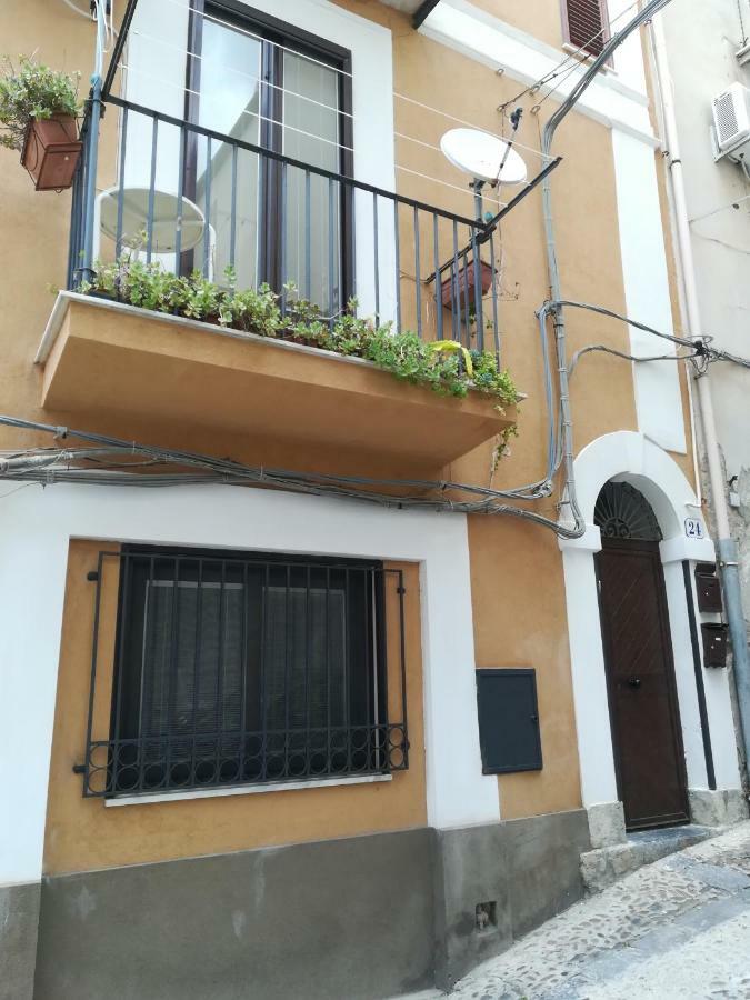 Appartamento su 2 Livelli con 2 Camere da Letto