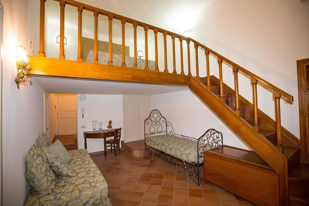 Palazzo Raho-1