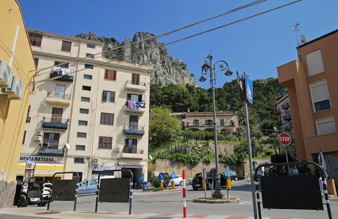 Antica Cefalu'-1