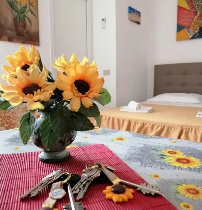 Girasole Holiday-1