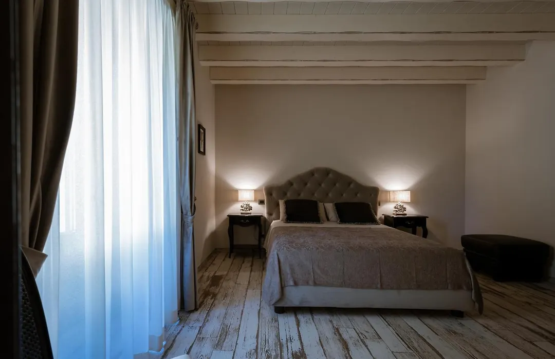 Donna Carolina Luxury Rooms-1