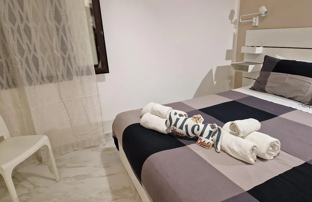 Sikelia House Cefalù-1
