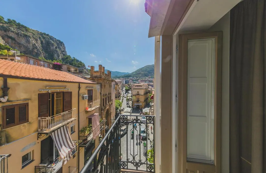 Cefalu Design Suites-1