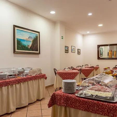 Hotel Mediterraneo-3