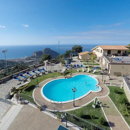 Sikelios Apartments-3