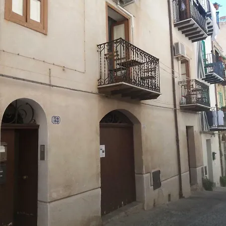 Casa dei Normanni RUGGERO-3