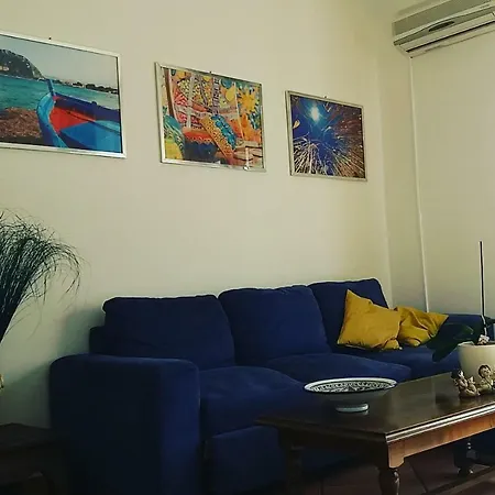 Mia Guesthouse-3
