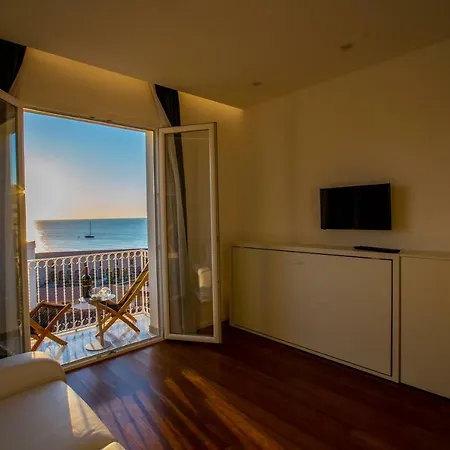 Cefalù Charme e Chic Suites-3